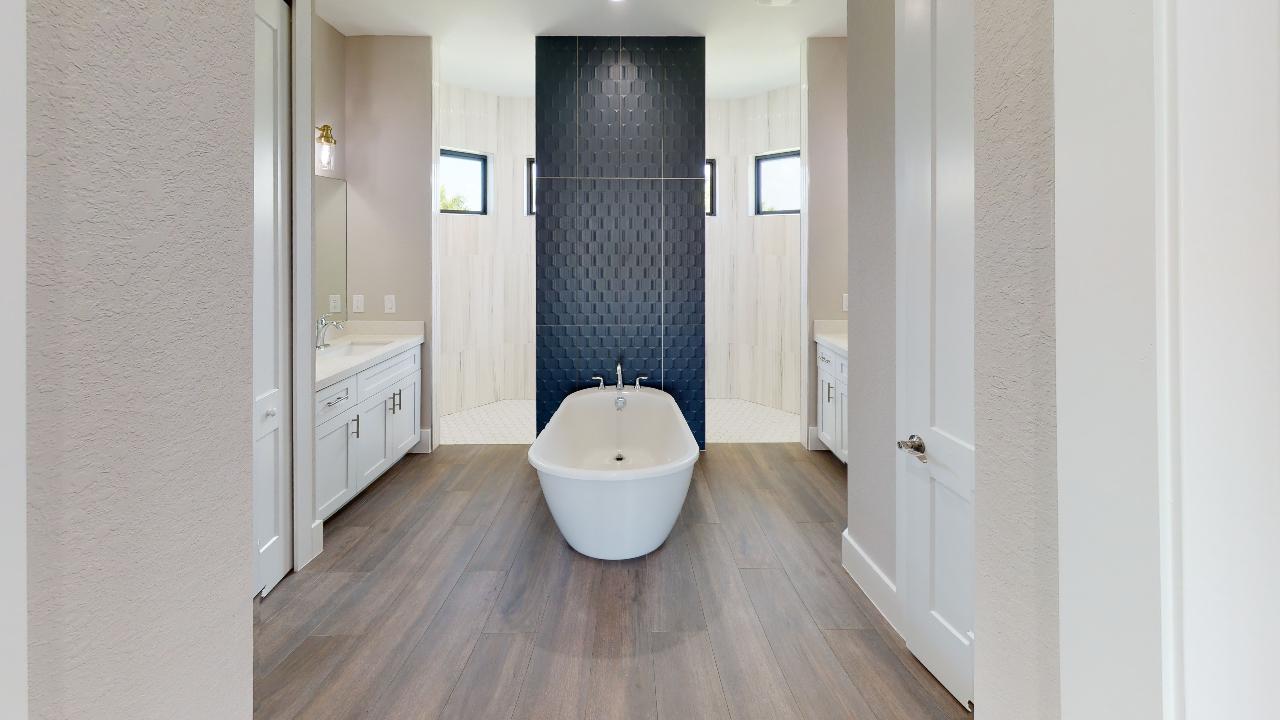 Bathroom: Home Construction Services In Cape Coral, FL | Pascal Construction Inc.