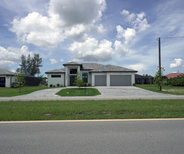 Cordoba Exterior House Model In Cape Coral, FL | Pascal Construction Inc.