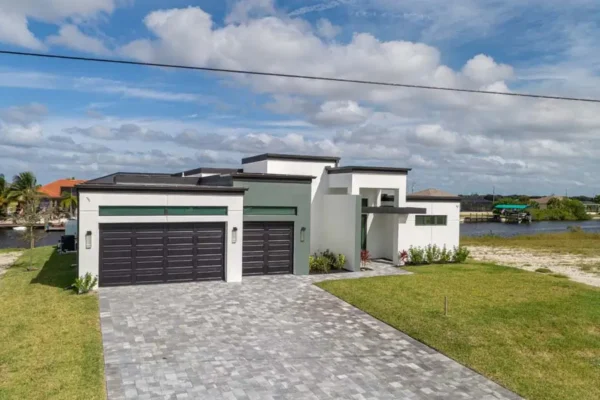 Simple and Classy Home Building Design: Construction Services In Cape Coral, FL | Pascal Construction Inc.